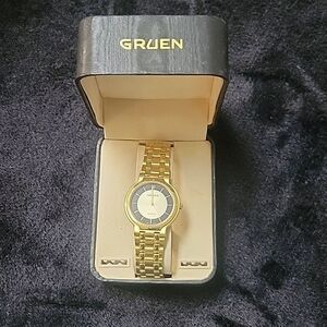 Vintage Gruen Gold Colored Black Detail Watch